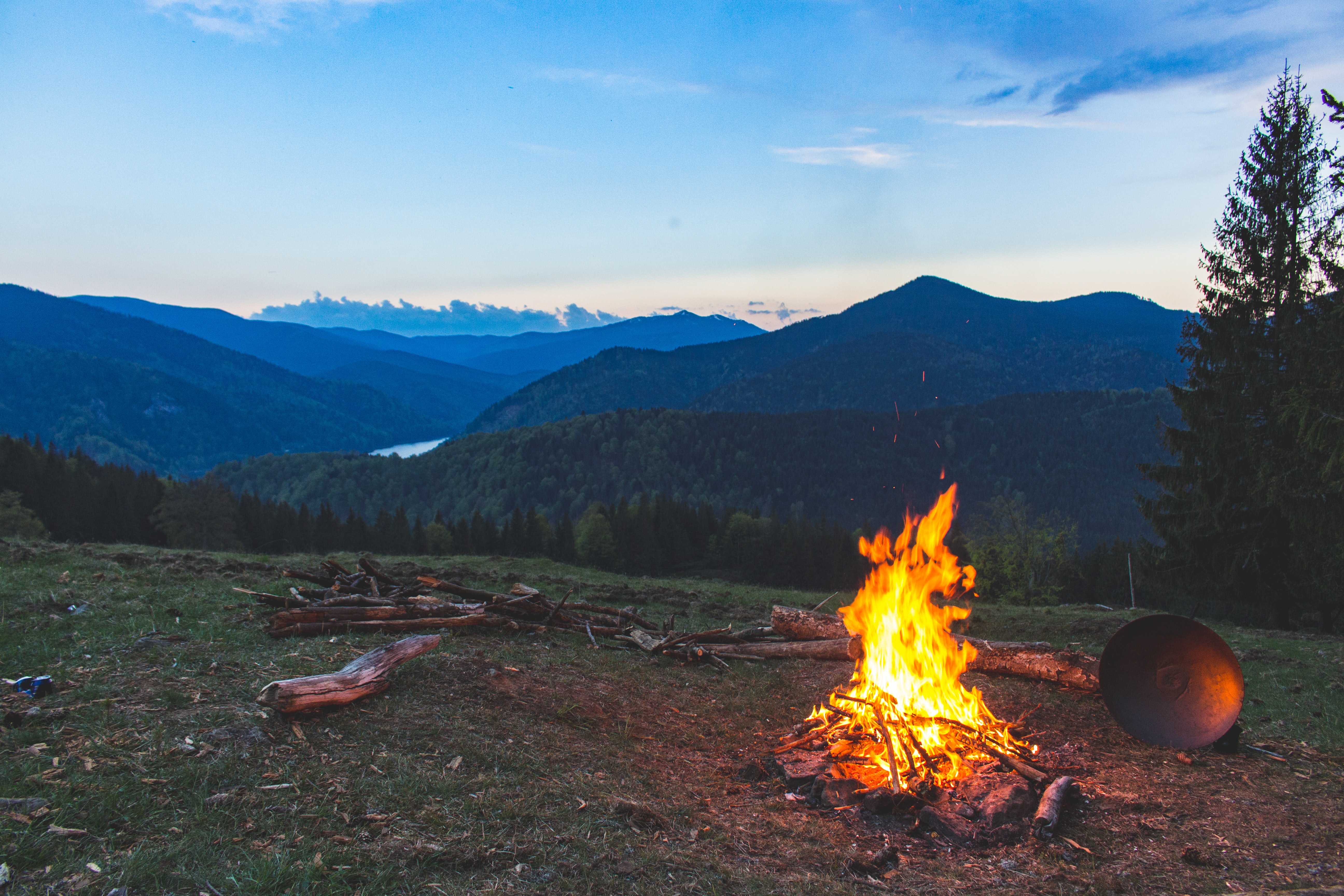bonfire camp campfire